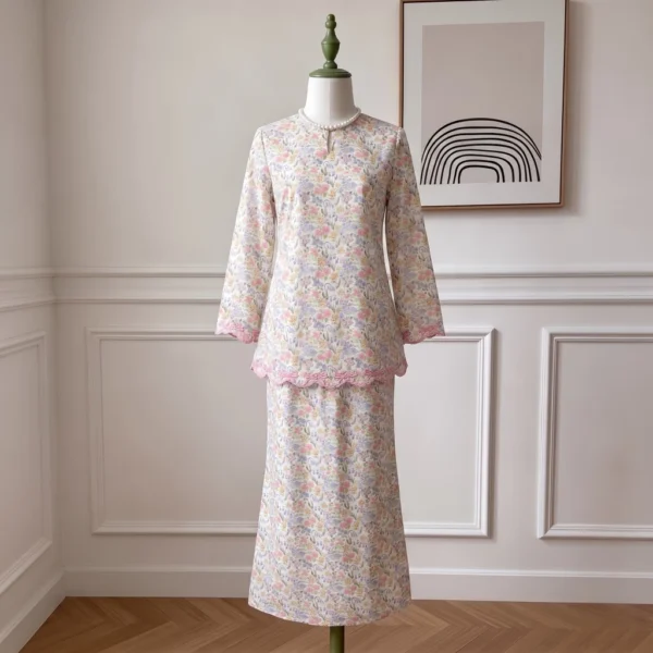 Opah Kurung Kedah Floral Embroidered