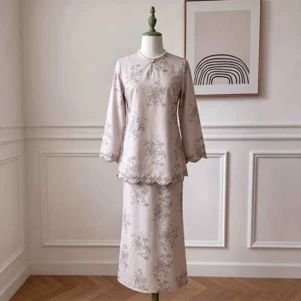 Opah Kurung Kedah Floral Embroidered