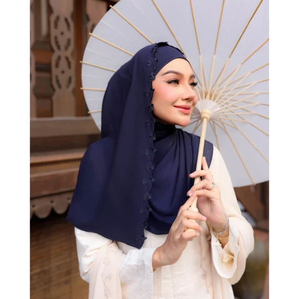 Juwita Pearl Chiffon Shawl Free Size W70cm L190cm