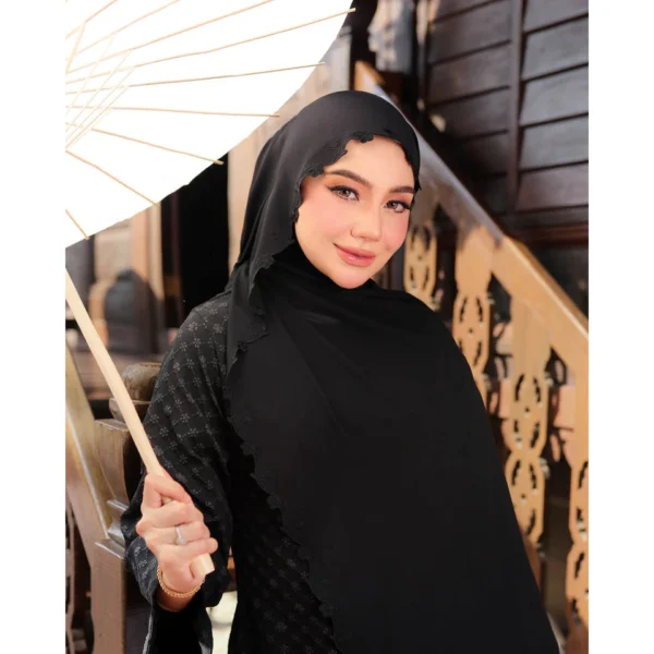 Juwita Pearl Chiffon Shawl Free Size W70cm L190cm